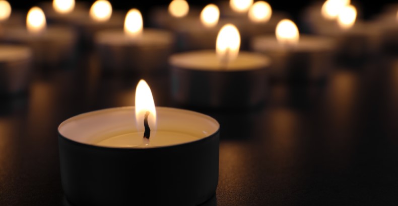 Close bereavement support gap, research tells employers.jpg 2