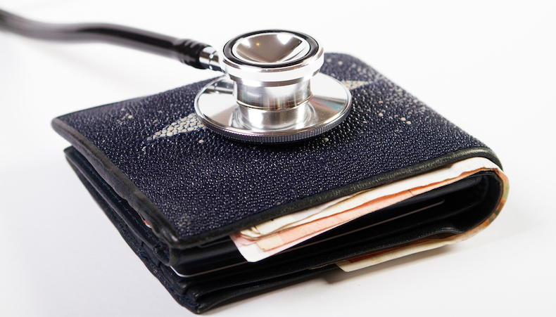 Top tips for supporting employees’ financial health and wellbeing.jpg 1