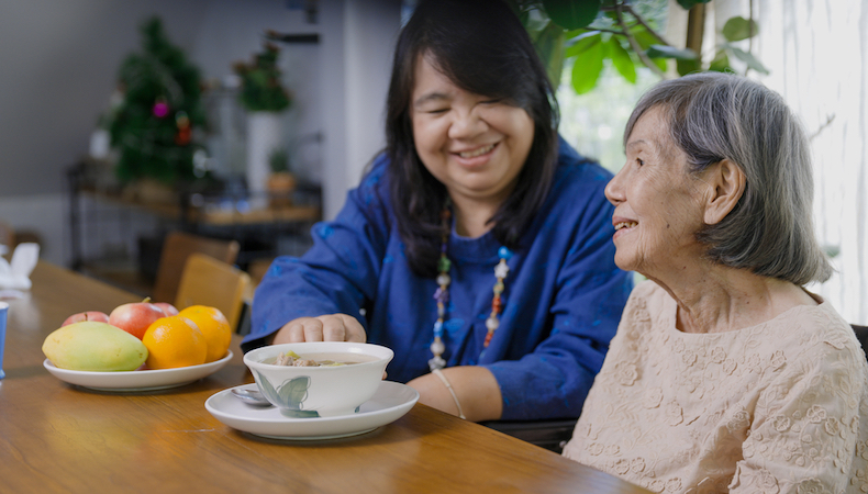 Top tips for supporting employees caring for someone with dementia.jpg 1