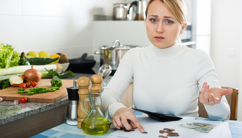 Help employees to keep up pension savings during hard times.jpg 1