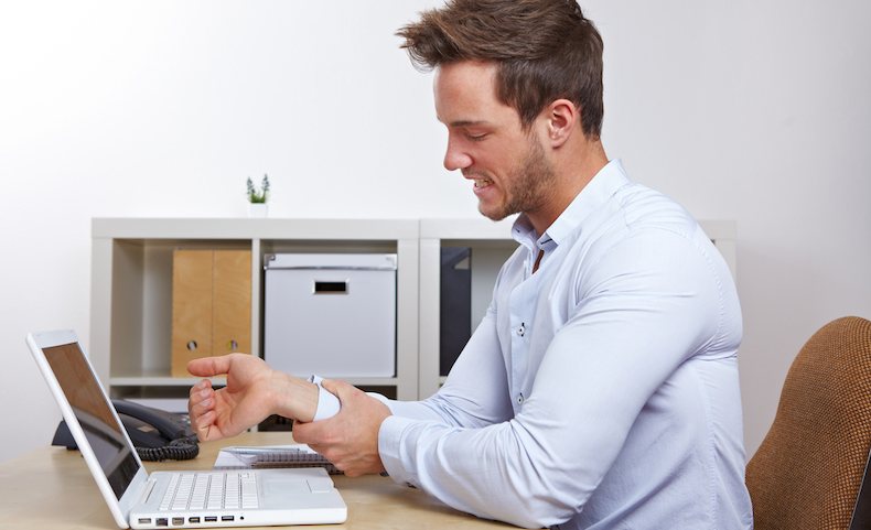 5 top tips on a physical wellbeing strategy for flexible working.jpg 1