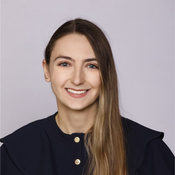 Dr Stephanie Moynihan